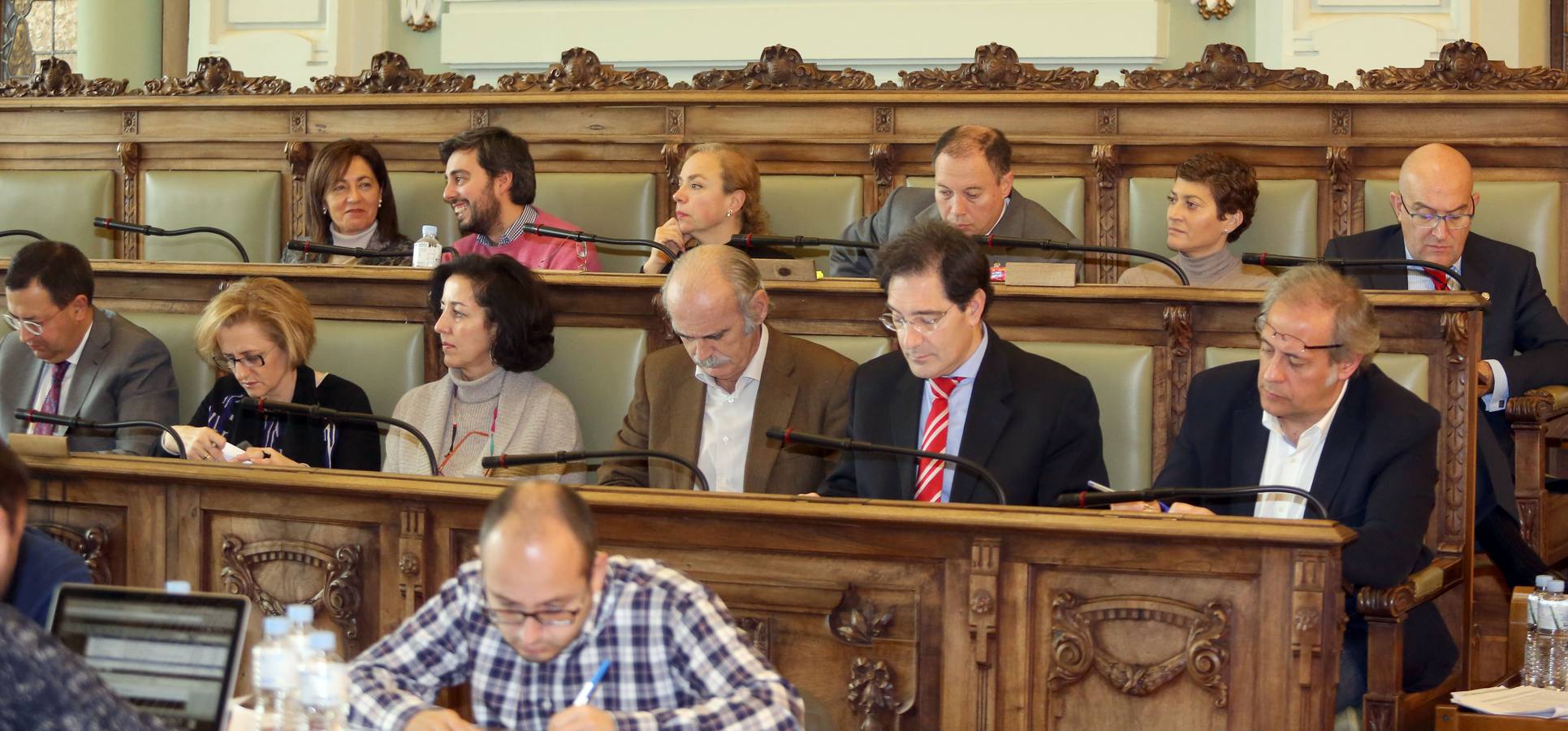 El pleno del Ayuntamiento de Valladolid aprueba los Presupuestos Generales para el  2016