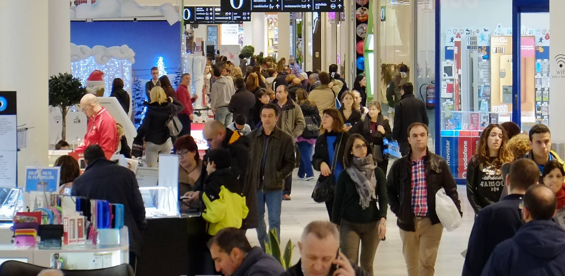 Último domingo comercial antes del día de Reyes en Valladolid
