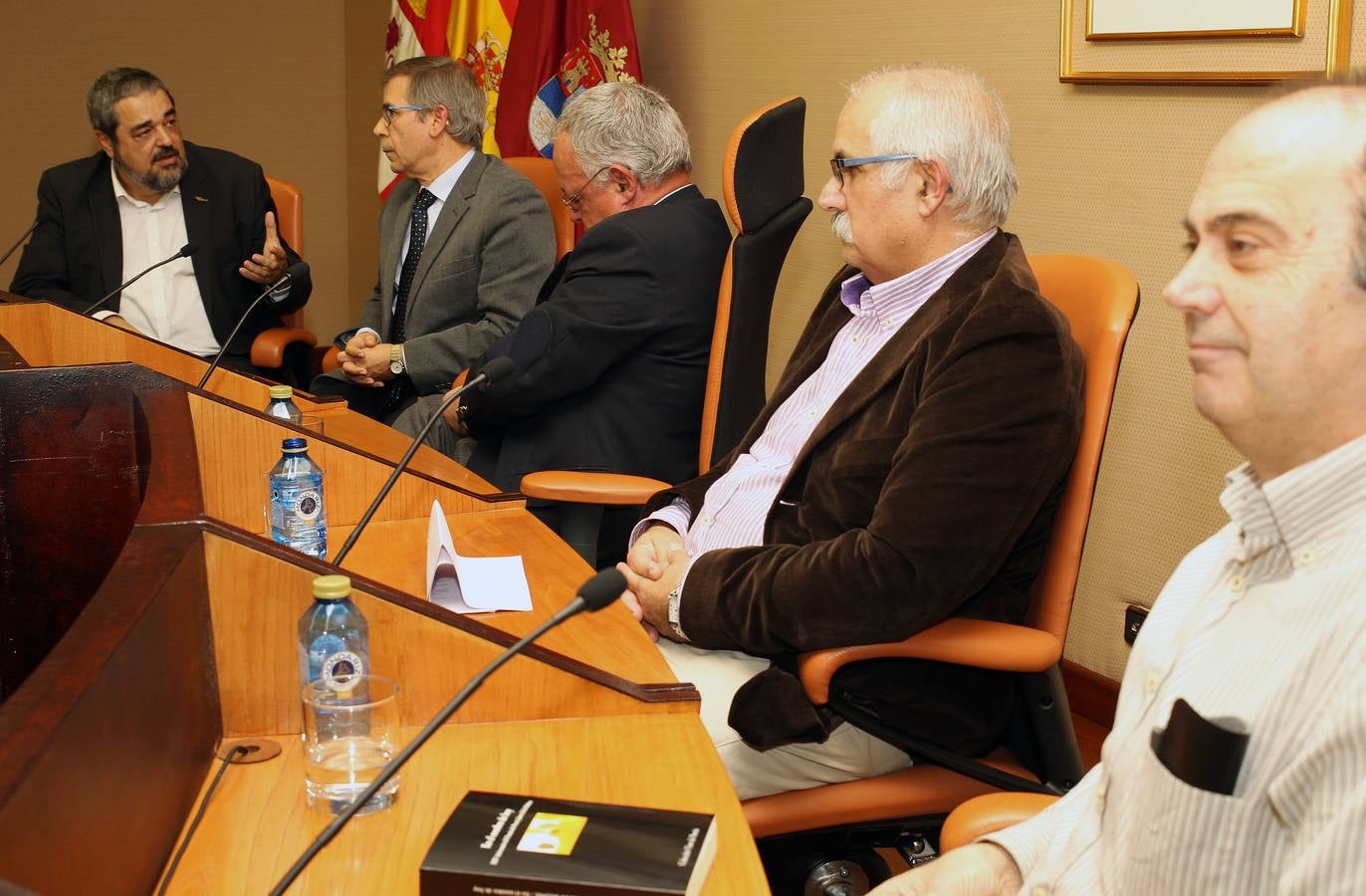 Presentación del libro &#039;En el nombre de hoy&#039;, una antología del Premio de Poesía Jaime Gil de Biedma