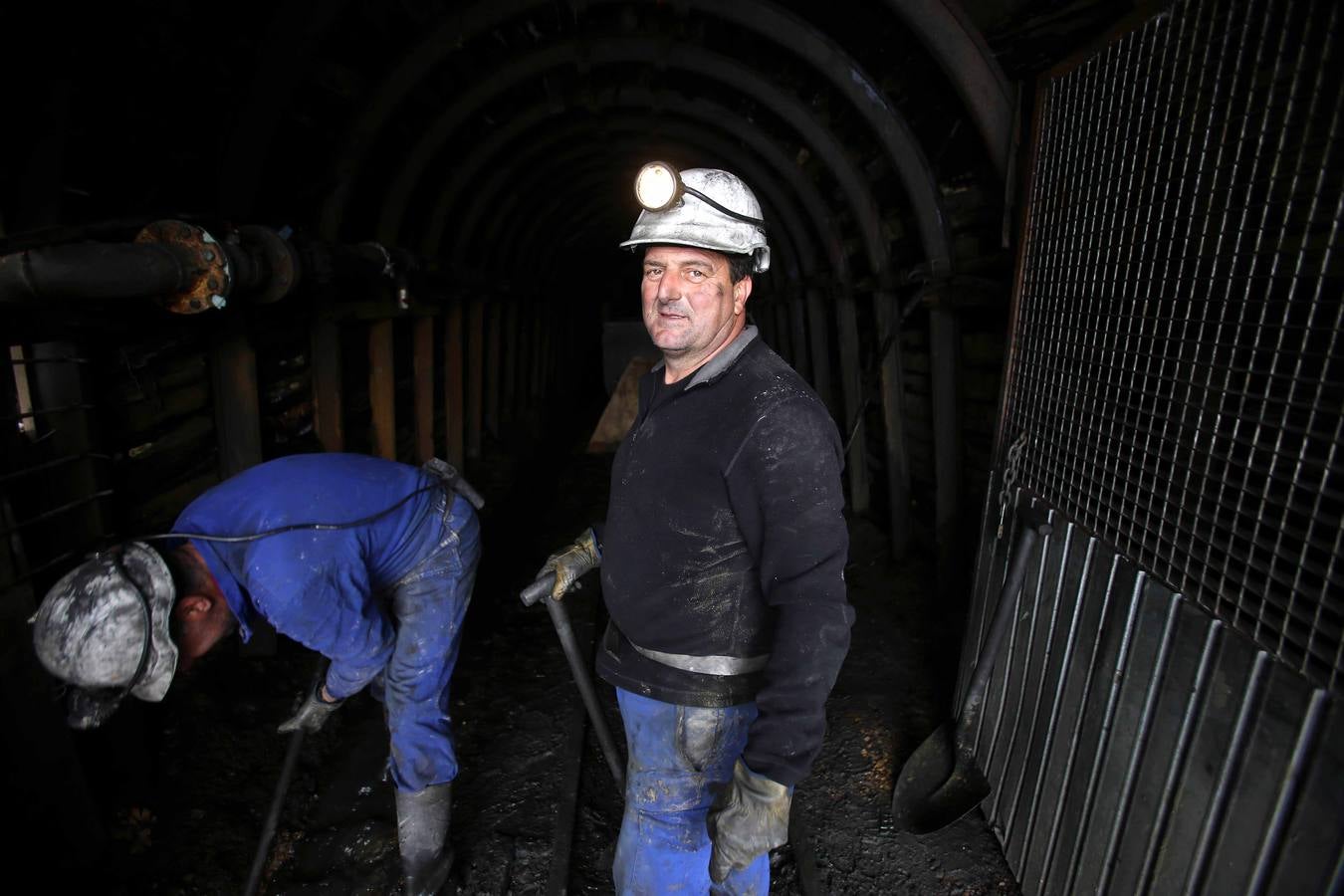Miguel, trabajador del pozo de mina Fely.
