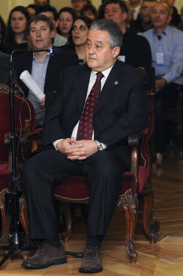 El inspector de Policía Pablo Antonio Martínez, marido y padre de dos de las acusadas del asesinato de Isabel Carrasco, Montserrat González y Triana Martínez.