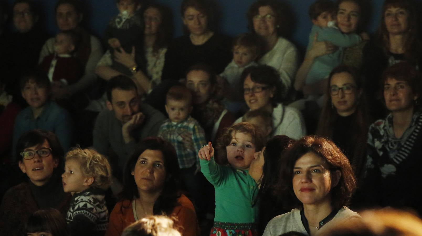 Teloncillo lleva a los niños al teatro