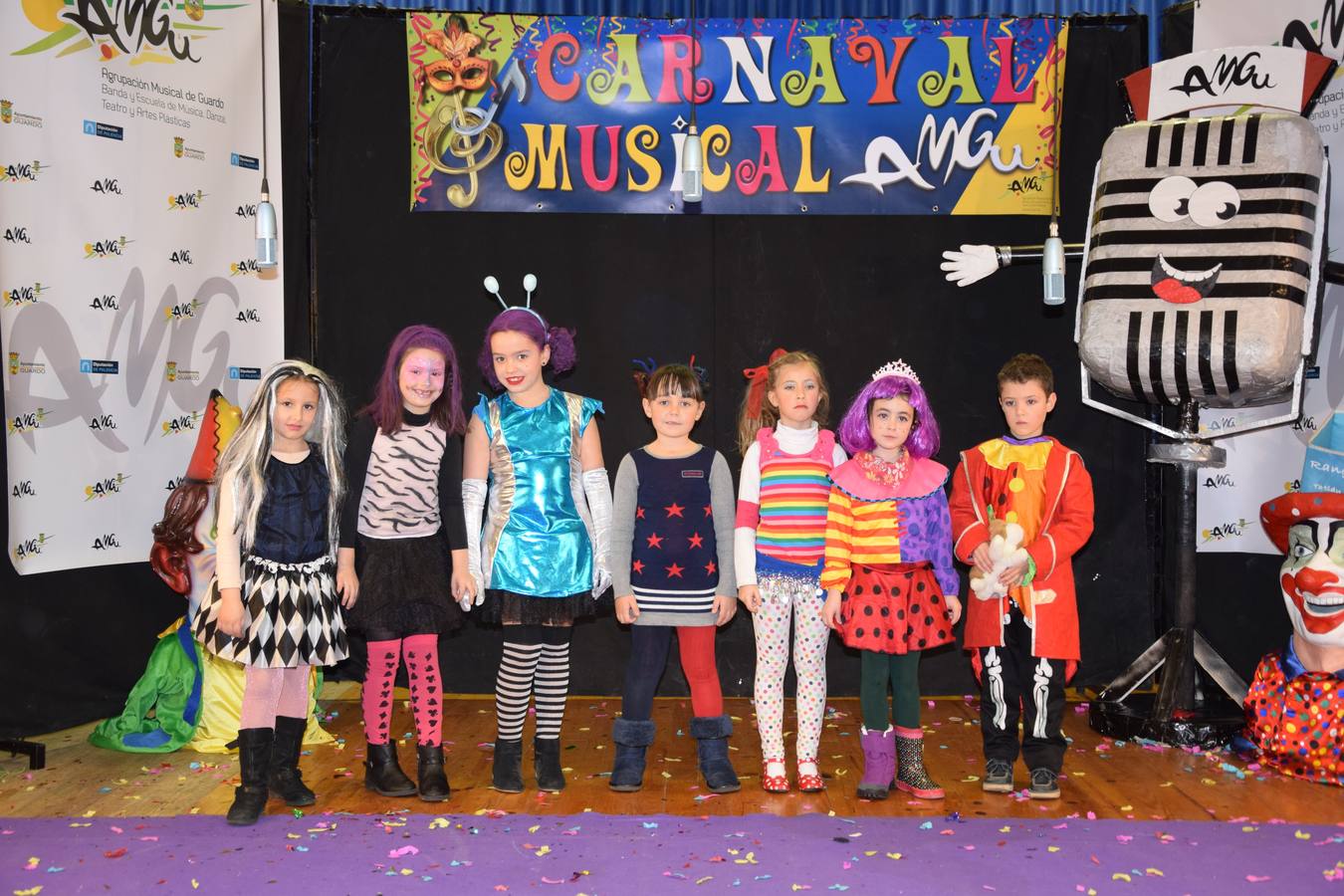 Concurso de chirigotas en los carnavales de Guardo (Palencia)