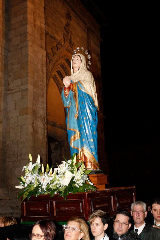 Viacrucis cuaresmal en Palencia