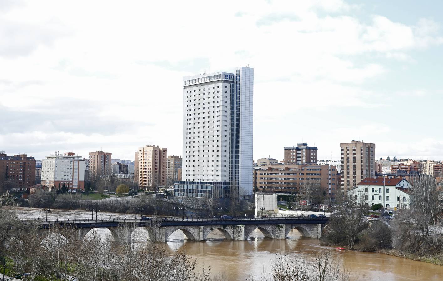 El Pisuerga a su paso por Valladolid.