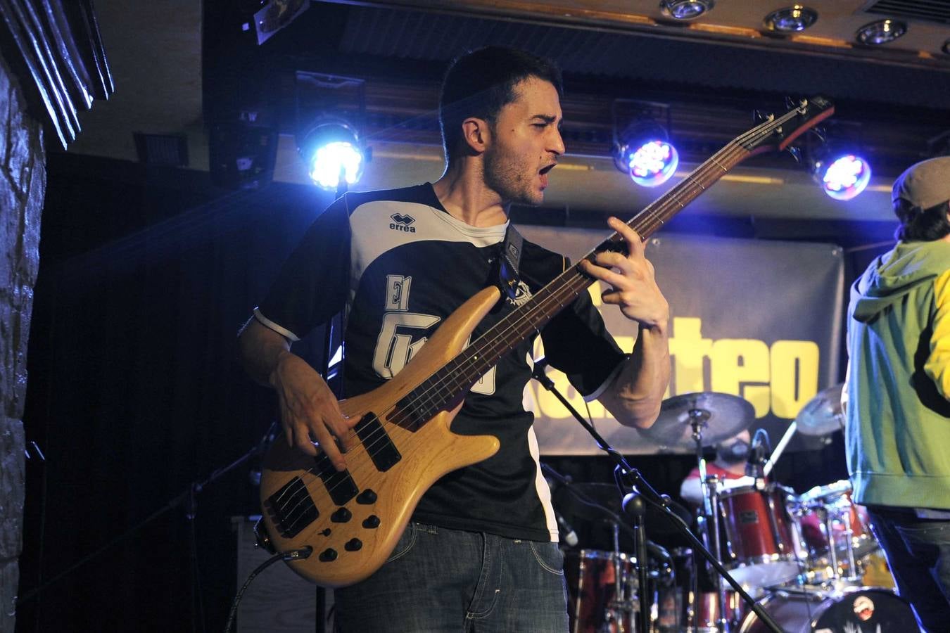 Concierto de la banda De Kanteo en la sala Porta Caeli de Valladolid