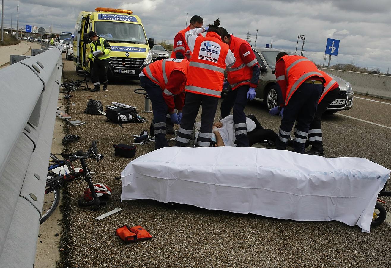 Atropello de dos ciclistas en la Ronda Exterior de Valladolid