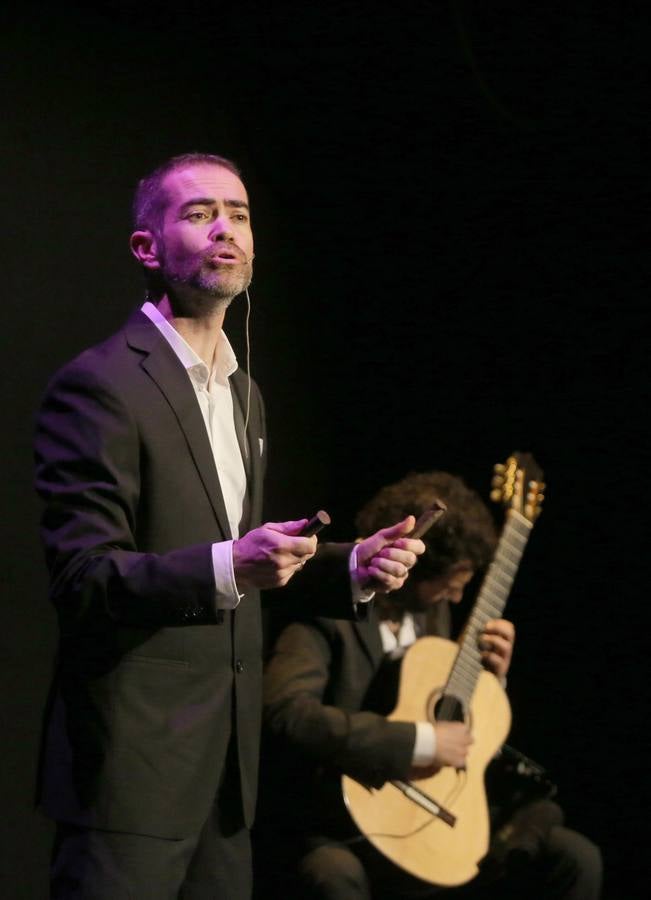 Miguel Velayos presenta su poemario &#039;Lecciones de orfandad&#039; en el Aula de Cultura de El Norte de Castilla