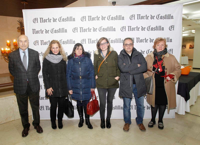 Inauguración de la exposición &#039;Un año en imágenes 2015&#039; de Palencia (1/2)