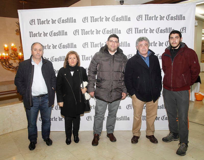 Inauguración de la exposición &#039;Un año en imágenes 2015&#039; de Palencia (1/2)