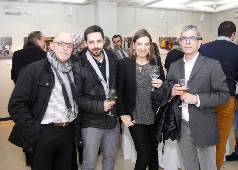 Inauguración de la exposición &#039;Un año en imágenes 2015&#039; de Palencia (1/2)