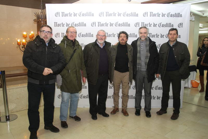 Inauguración de la exposición &#039;Un año en imágenes 2015&#039; de Palencia (2/2)