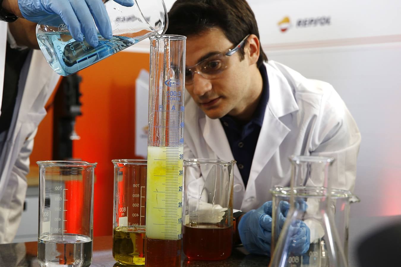 Pedrosa y Márquez, en el laboratorio