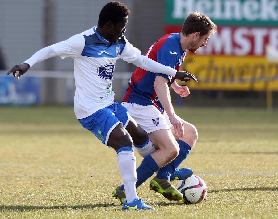 Segoviana 0-0 Almazán