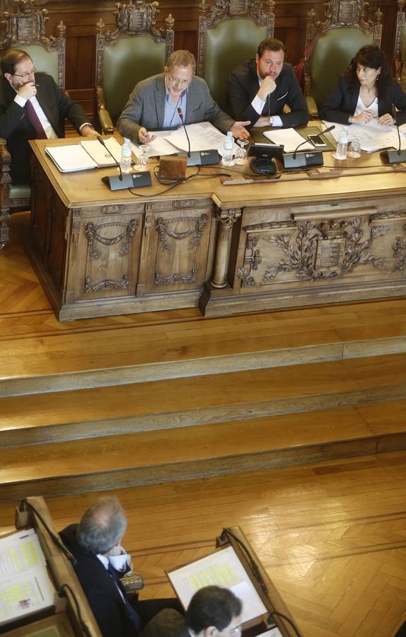 Pleno en el Ayuntamiento de Valladolid