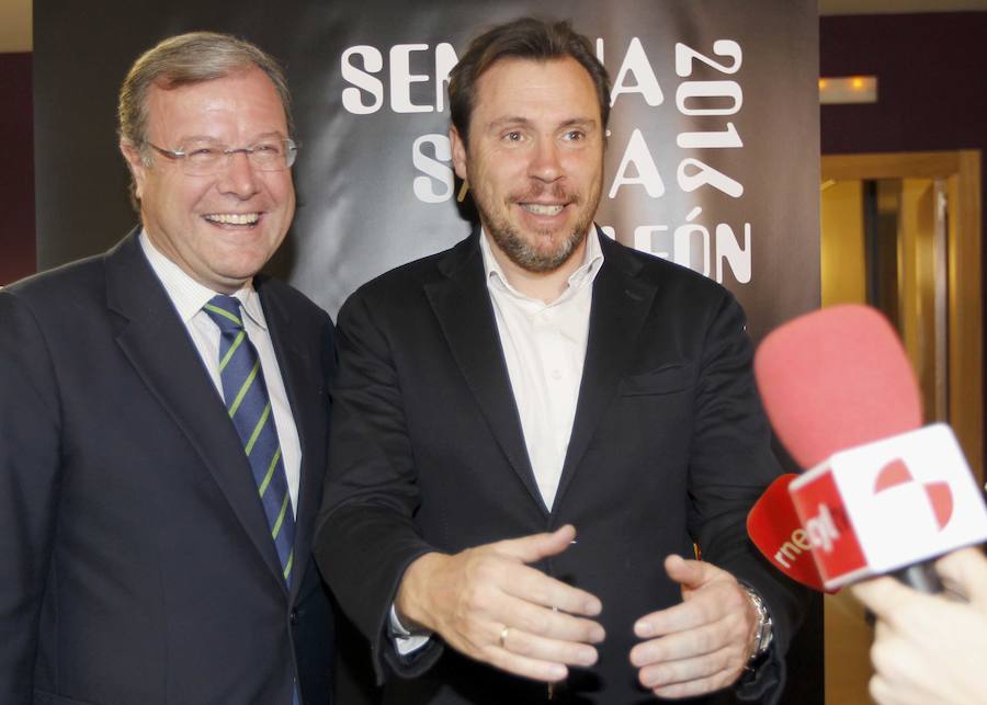 Pregón de la Semana Santa en León en Valladolid