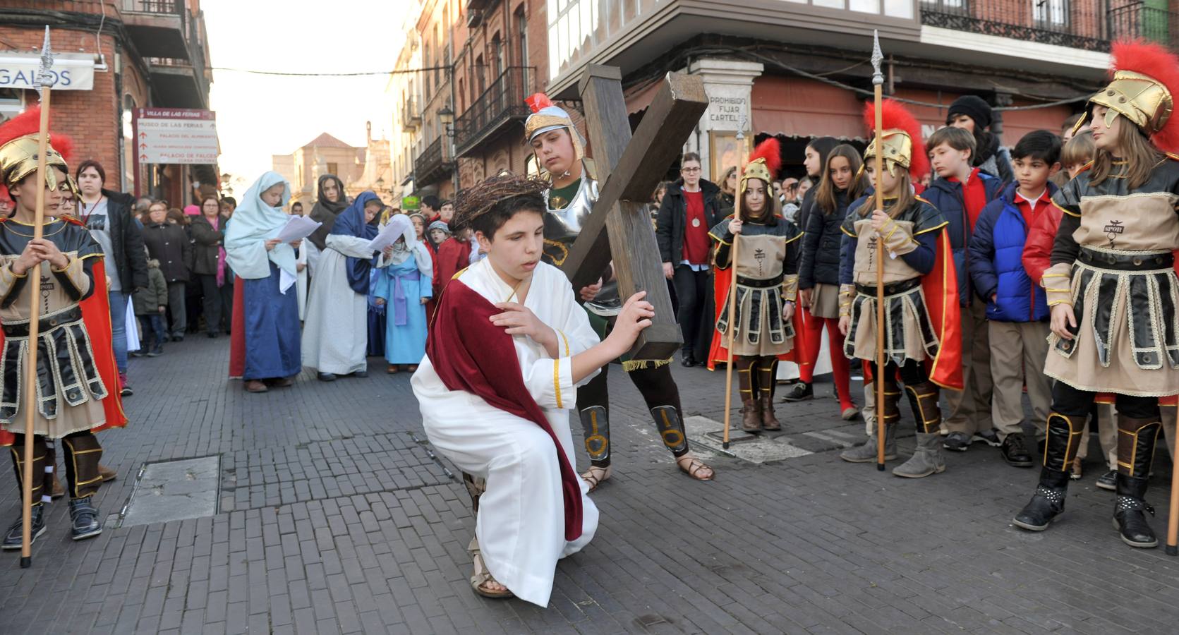 Vía Crucis infantil en Medina del Campo