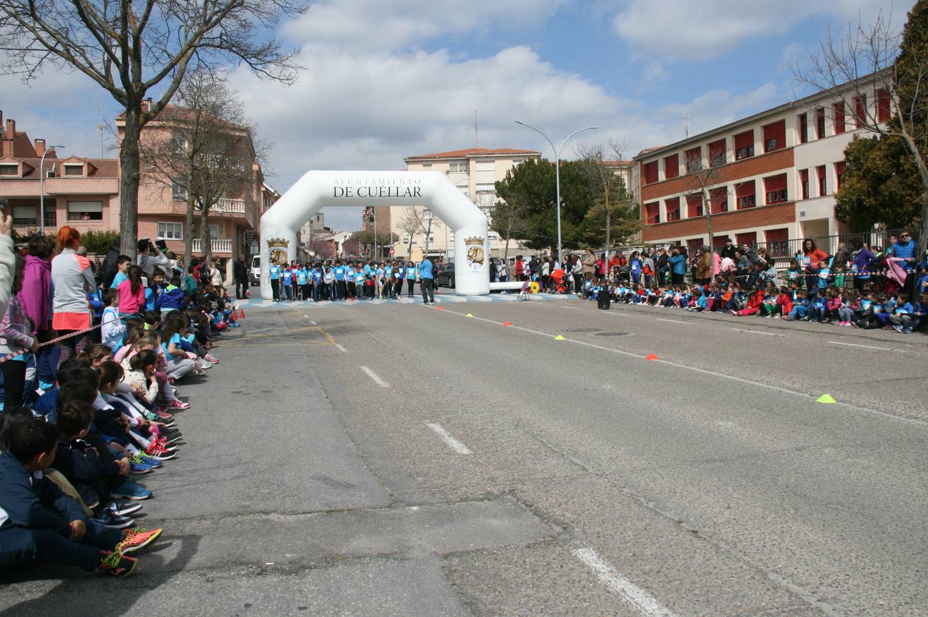 Alumnos del colegio Santa Clara de Cuéllar corren a favor de Unicef