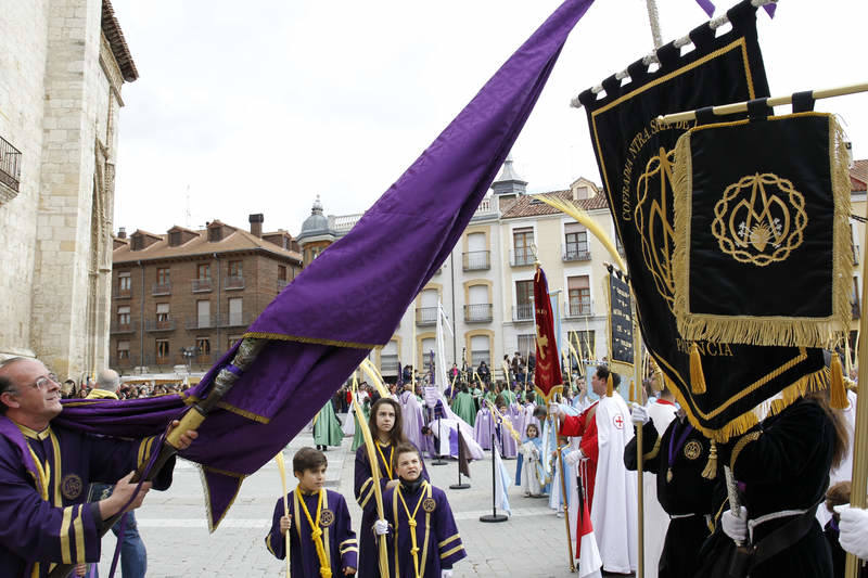 Procesión de las Palmas en Palencia (1/2)