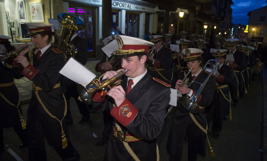 El subdirector de El Norte de Castilla pregona la Semana Santa de Medina de Rioseco (1/2)