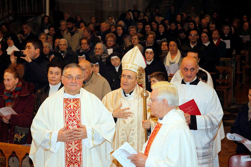 Misa Crismal en la catedral de Palencia