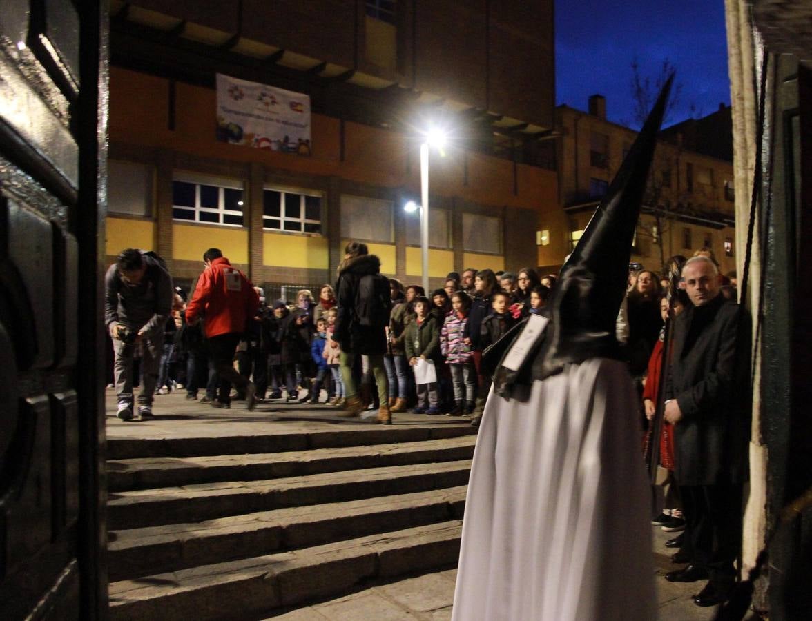 Procesión y Oración de los Cinco Misterios en Segovia (1/2)