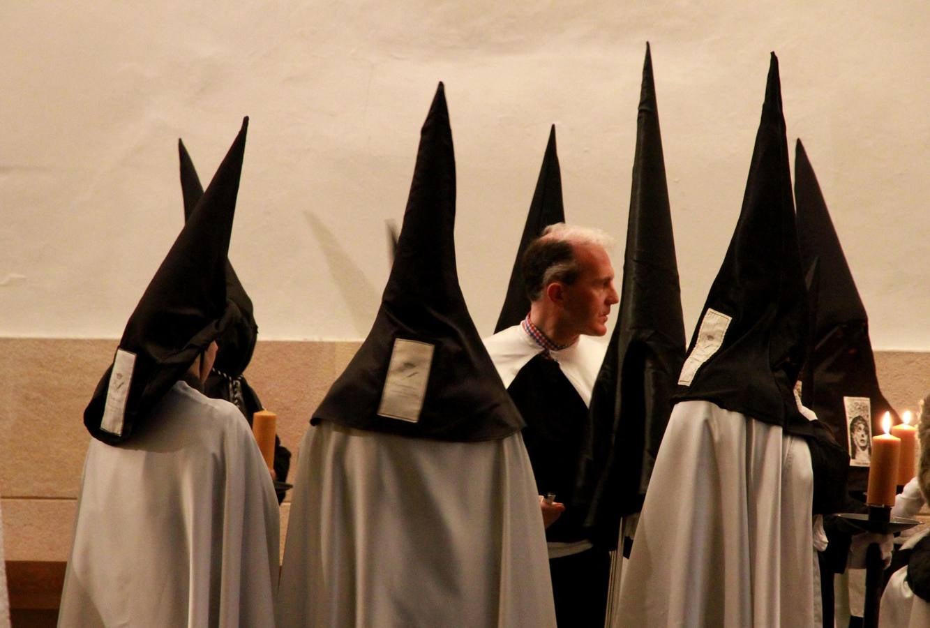 Procesión y Oración de los Cinco Misterios en Segovia (2/2)