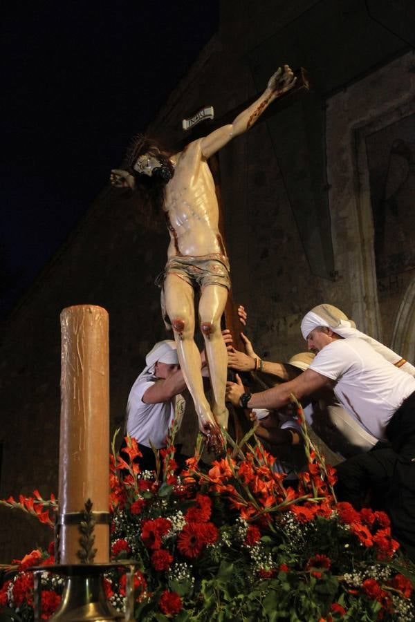 Procesión y Oración de los Cinco Misterios en Segovia (2/2)