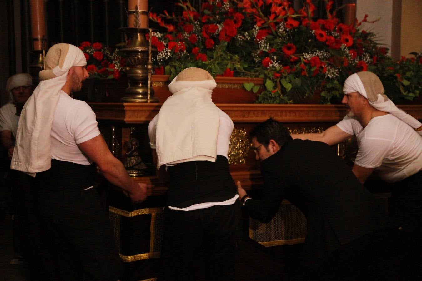 Procesión y Oración de los Cinco Misterios en Segovia (2/2)