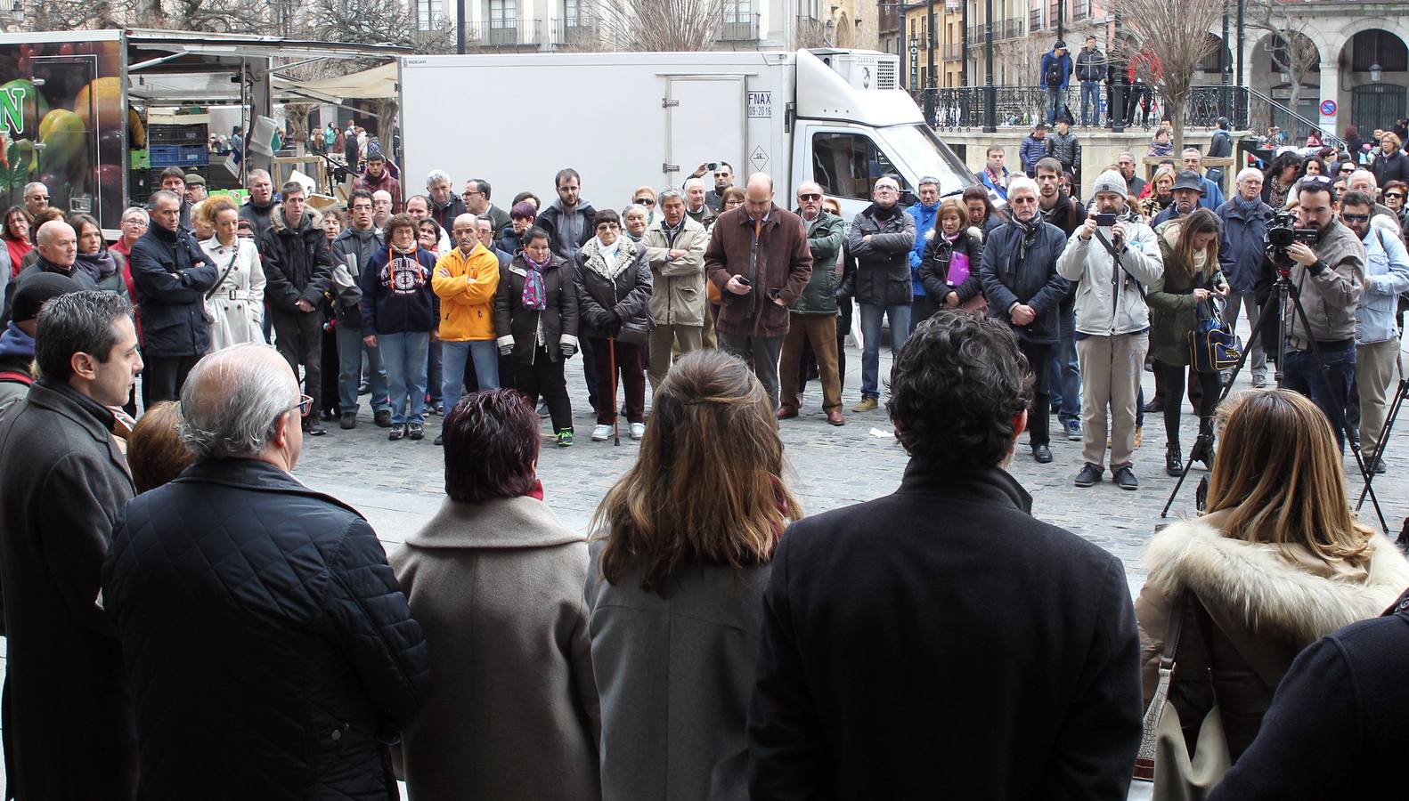 Minuto de silencio en Segovia por los atentados de Bruselas