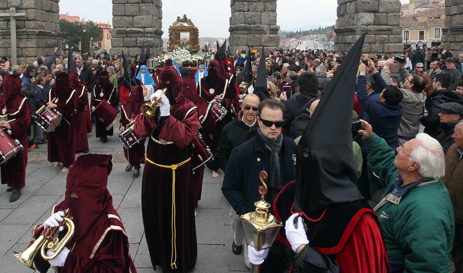 Procesión del Santo Cristo de los Gascones en Segovia