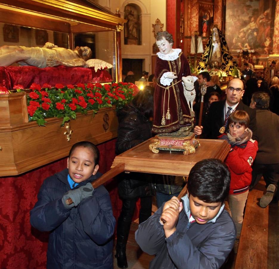 Procesión del Santo Entierro en La Granja (Segovia)
