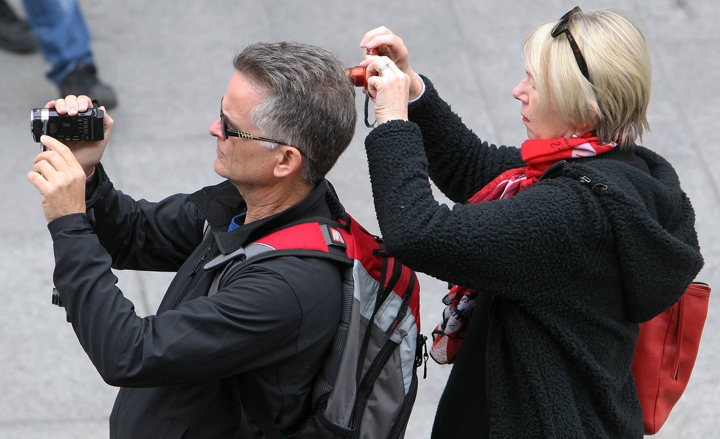 Segovia se llena de turistas el Viernes Santo