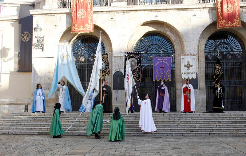 Procesión del Rompimiento del Velo en Palencia