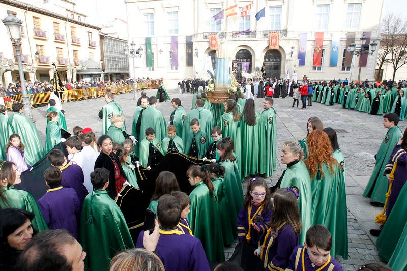 Procesión del Rompimiento del Velo en Palencia