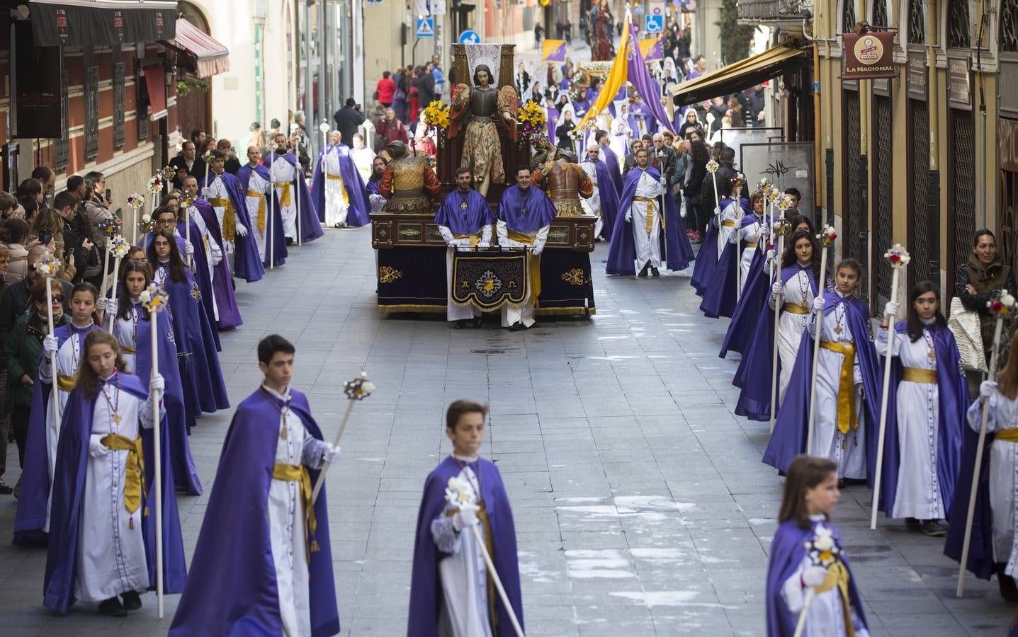 Encuentro de Jesús Resucitado con la Virgen de la Alegría en Valladolid