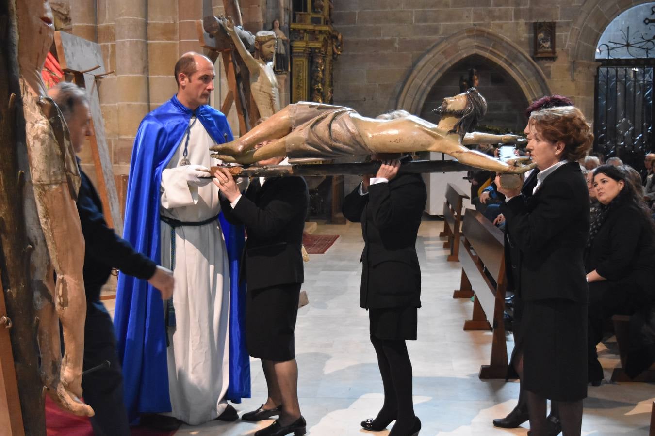 Aguilar de Campoo representa la muerte de Jesús a través de La Arbolada