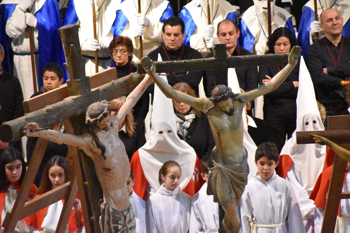 Aguilar de Campoo representa la muerte de Jesús a través de La Arbolada