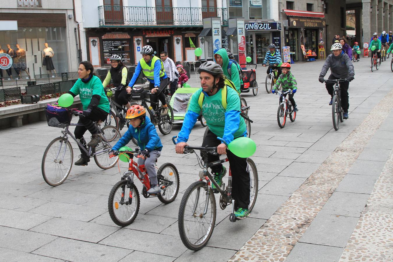Marcha en bicicleta por la Escuela Pública Laica y Gratuita de Segovia