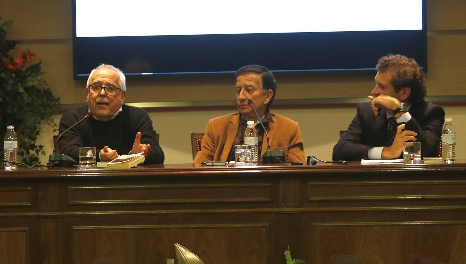 Antonio Giménez Rico, en el Aula de Cultura de El Norte de Castilla