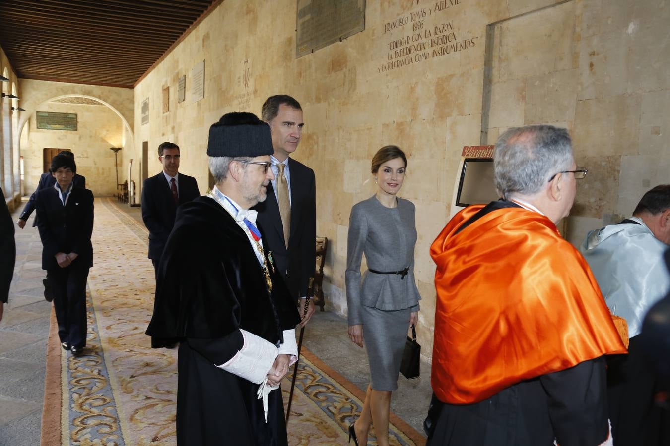 Los Reyes presiden en Salamanca la investidura honoris causa de Víctor García de la Concha y José Narro (1/2)