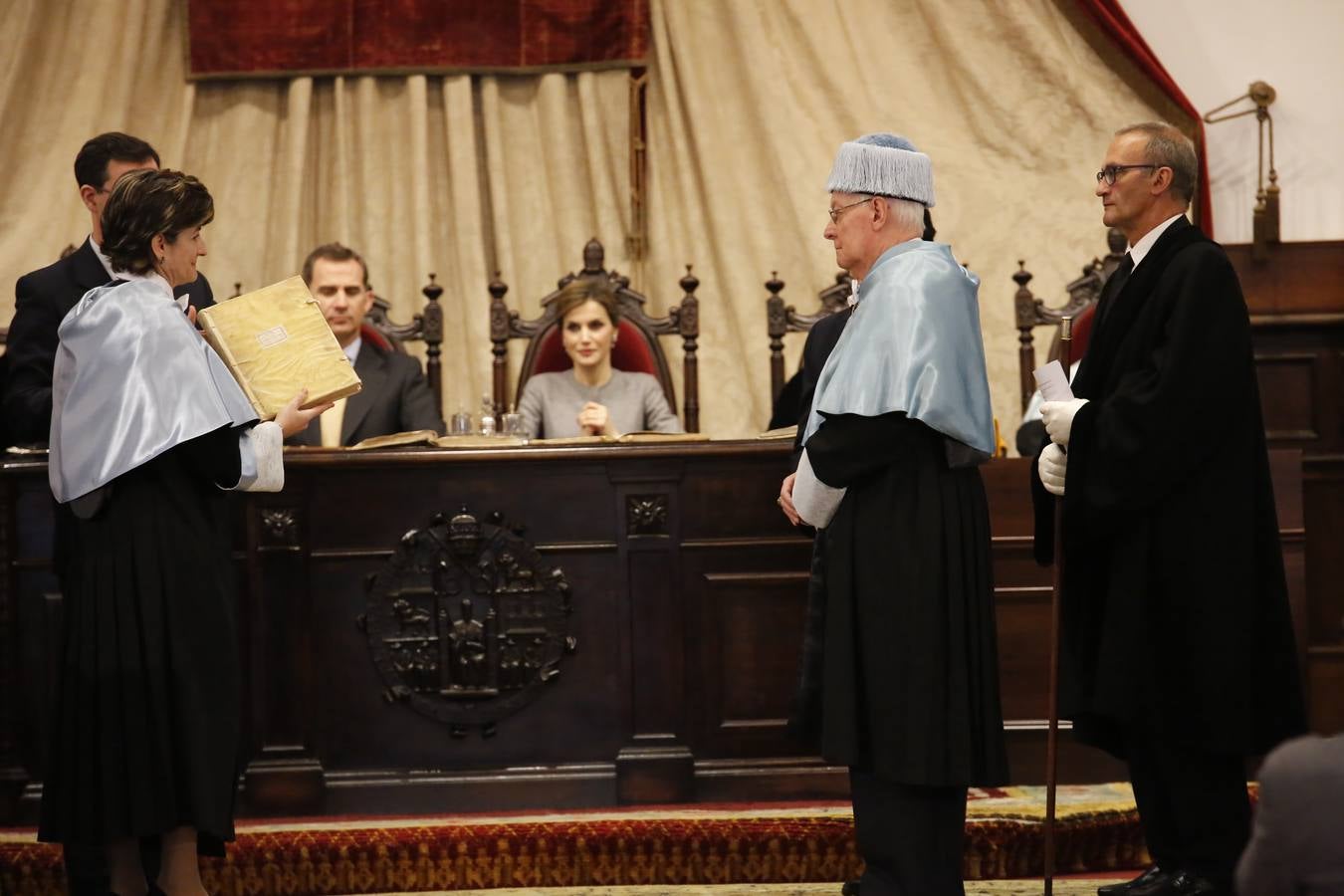 Los Reyes presiden en Salamanca la investidura honoris causa de Víctor García de la Concha y José Narro (1/2)