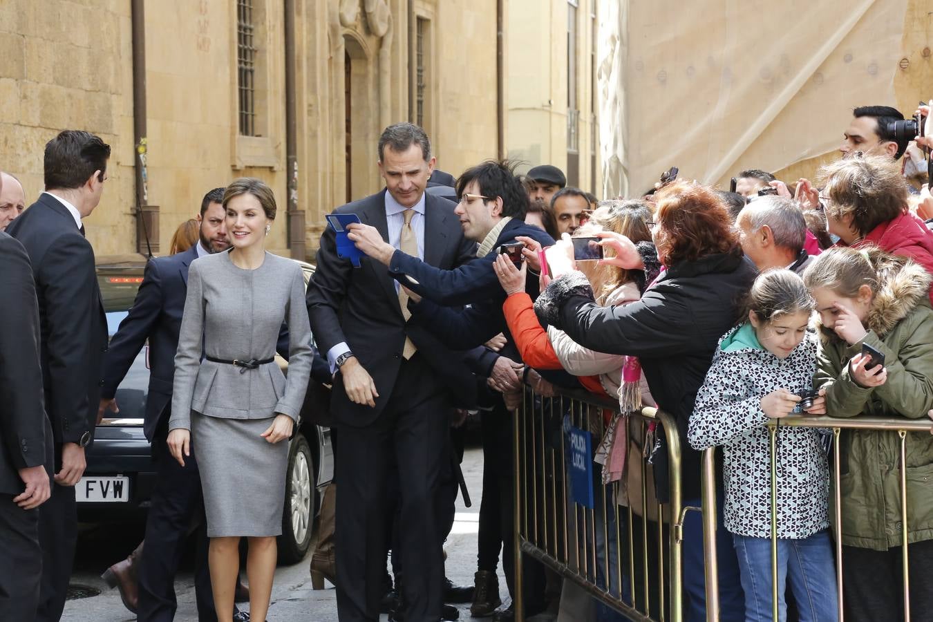 Los Reyes presiden en Salamanca la investidura honoris causa de Víctor García de la Concha y José Narro (2/2)