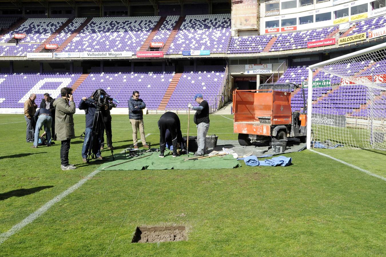 El césped del Zorrilla se prepara para acoger la final de la Copa del Rey de Rugby