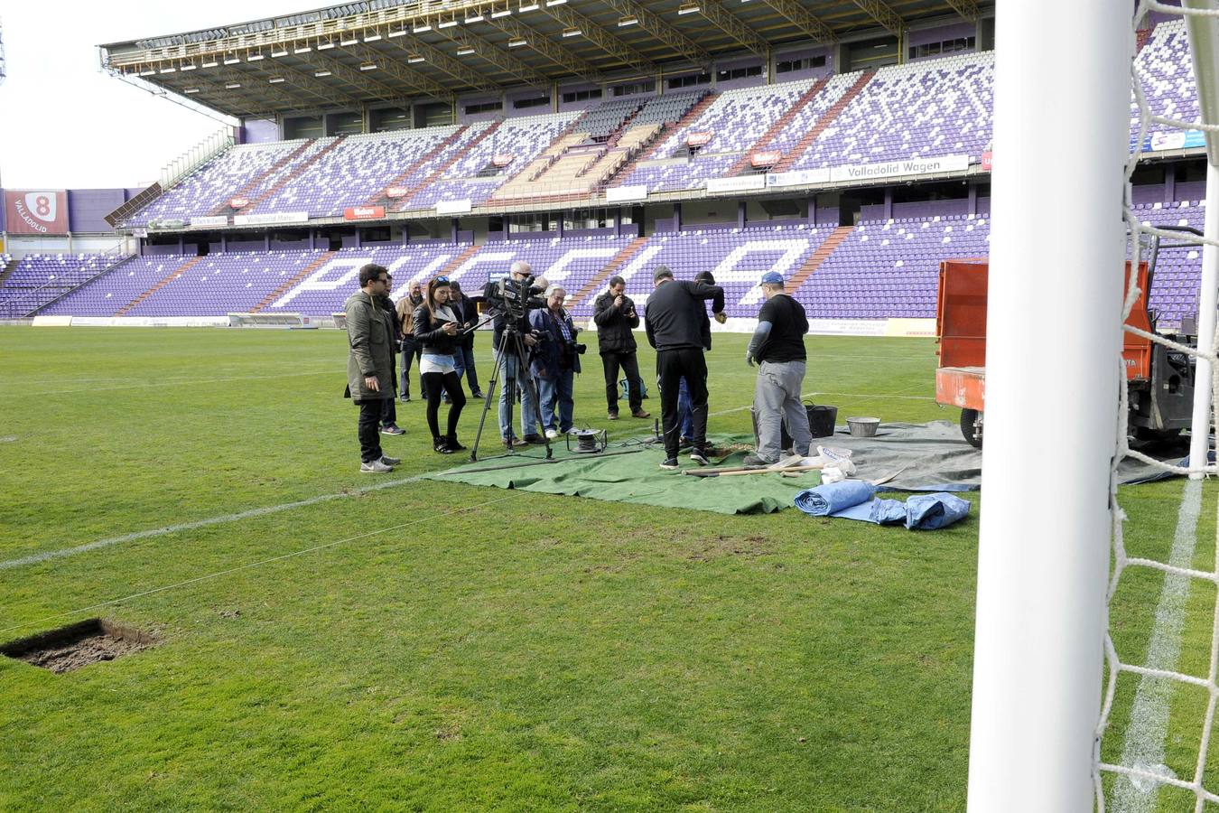 El césped del Zorrilla se prepara para acoger la final de la Copa del Rey de Rugby