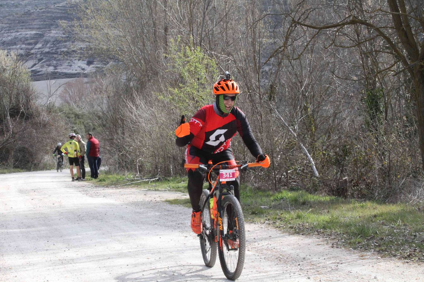 Primera etapa de la BTT Series de Valladolid celebrada en Campaspero (1/2)