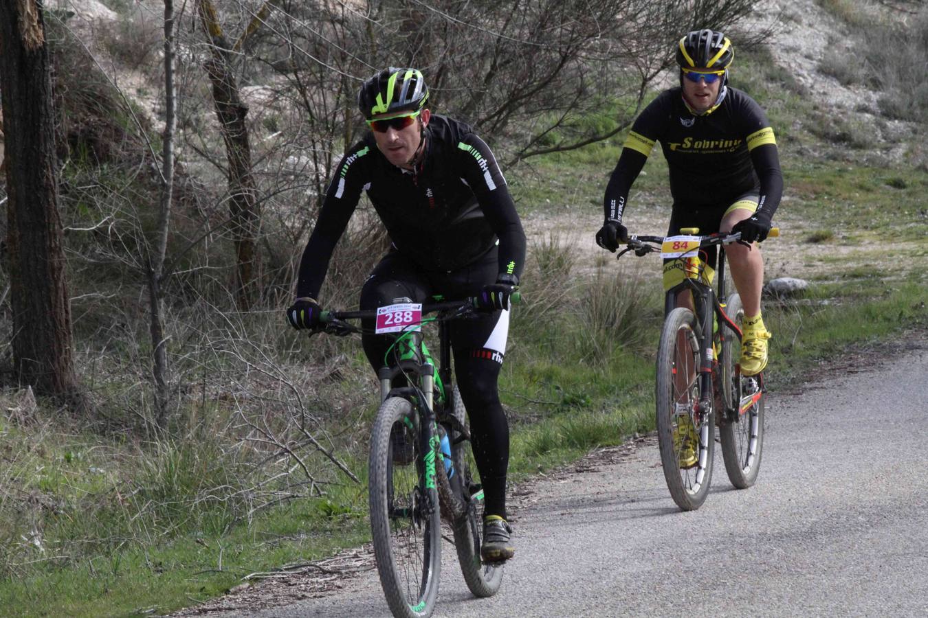 Primera etapa de la BTT Series de Valladolid celebrada en Campaspero (1/2)