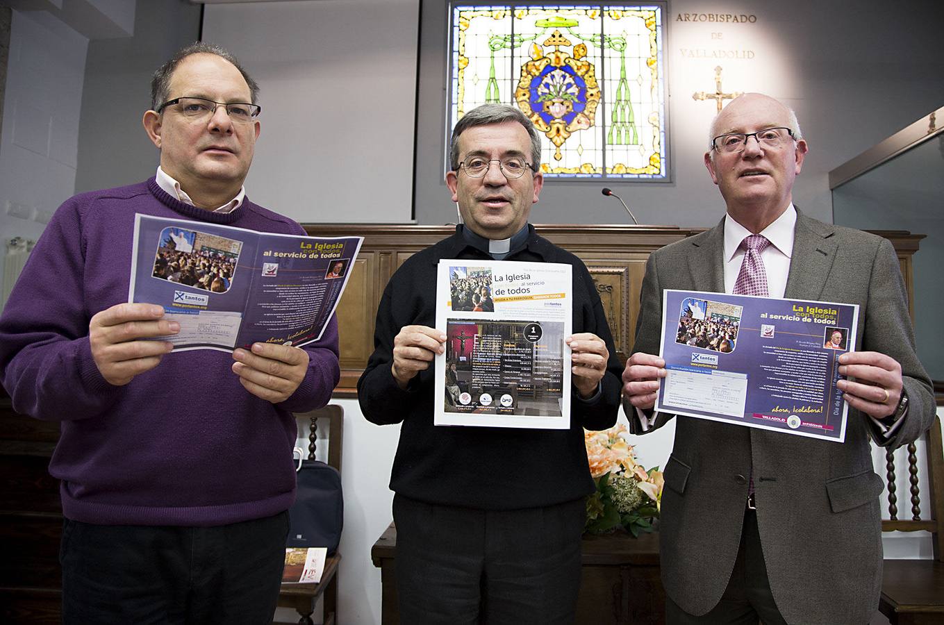 15.11.13 Jesús García Gallo, Luis Argüello, vicario general, y José María Conde, ecónomo, en la presentación de la campaña para recaudar fondos para el sostenimiento de la iglesia con motivo del Día de la Iglesia Diocesana.