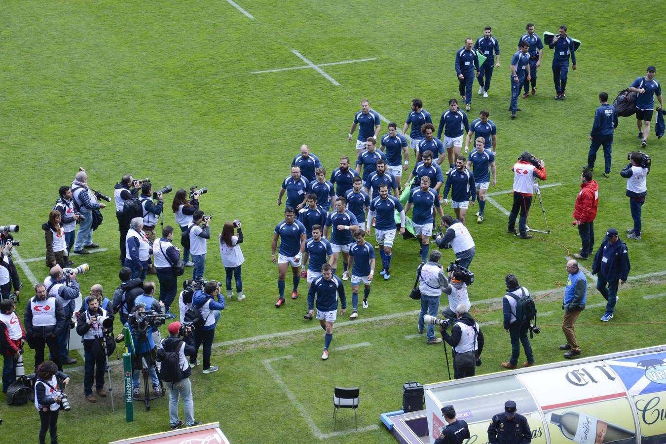 Fotos de las horas previas a la final de la Copa del Rey de rugby en Valladolid (2/3)