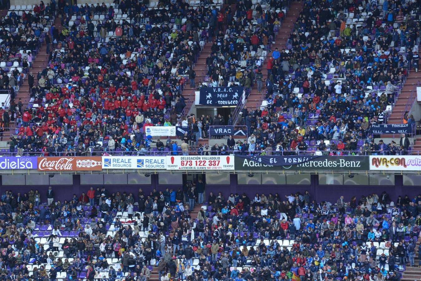 Fotos de las horas previas a la final de la Copa del Rey de rugby en Valladolid (2/3)